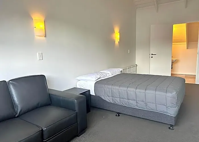 호텔 Midwaymotel